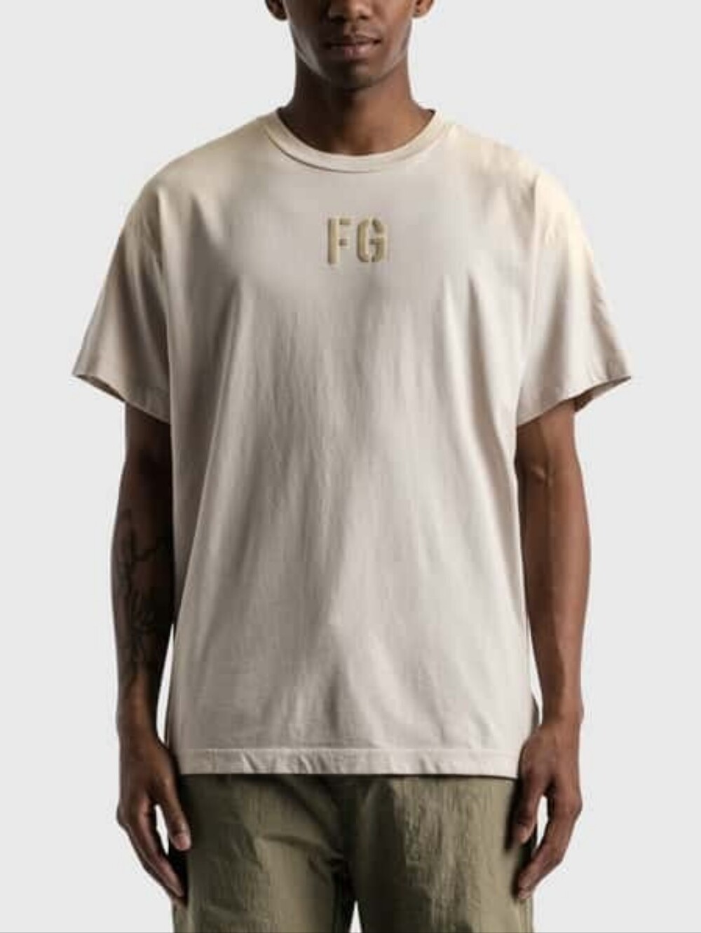 Fear of God Sixth Collection FG Logo Tee Shirt Beige Ivory Small